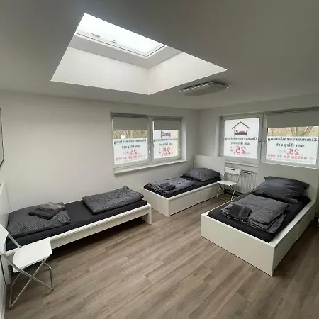 Zimmervermietung Am Airport Apartman Bréma