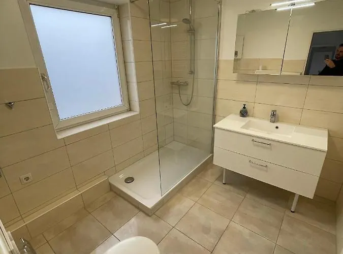 公寓 Zimmervermietung Am Airport